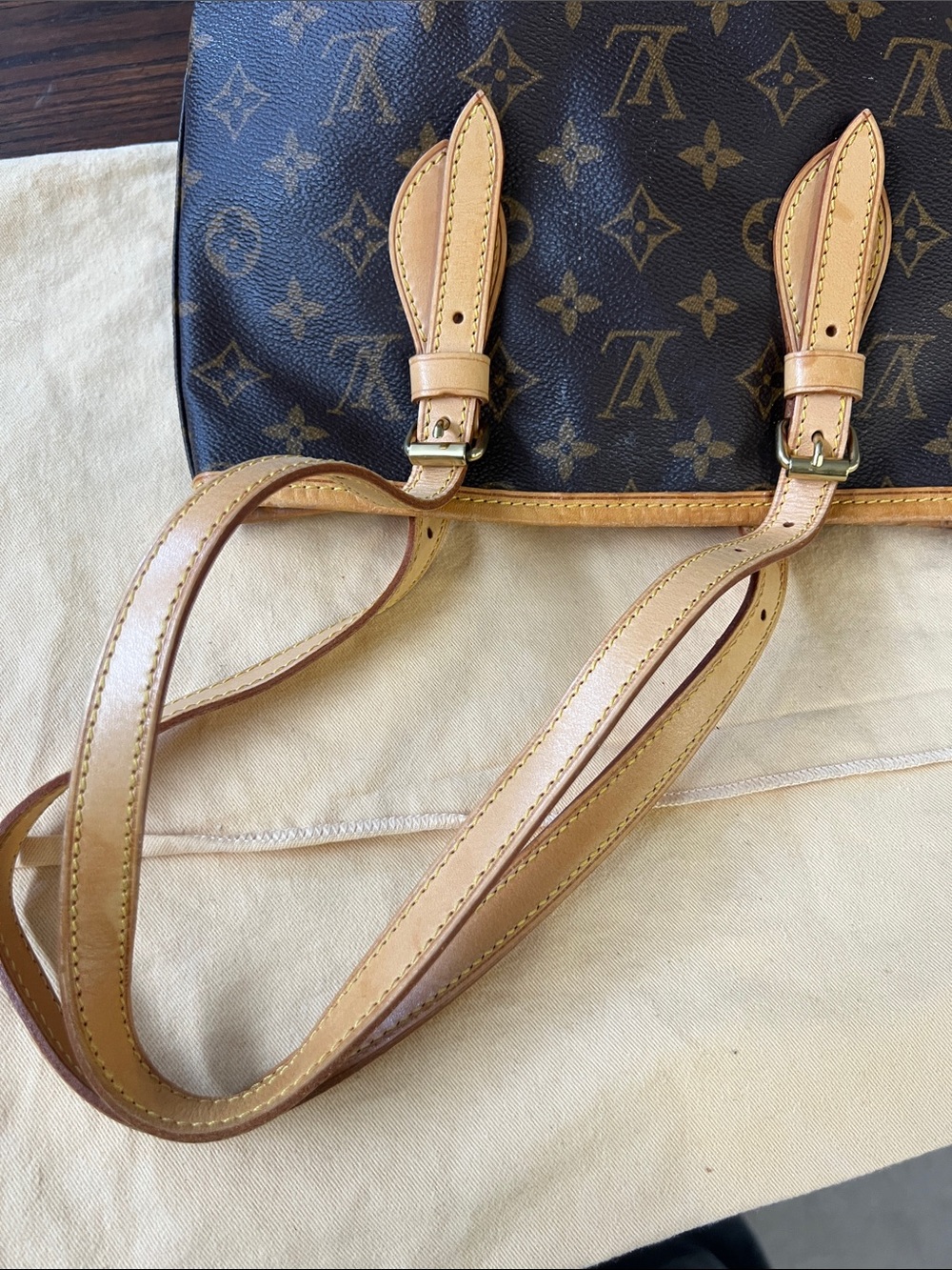 Louis Vuitton Monogram Canvas Bucket Tote in Brown and Tan Leather - Picture 11 of 12